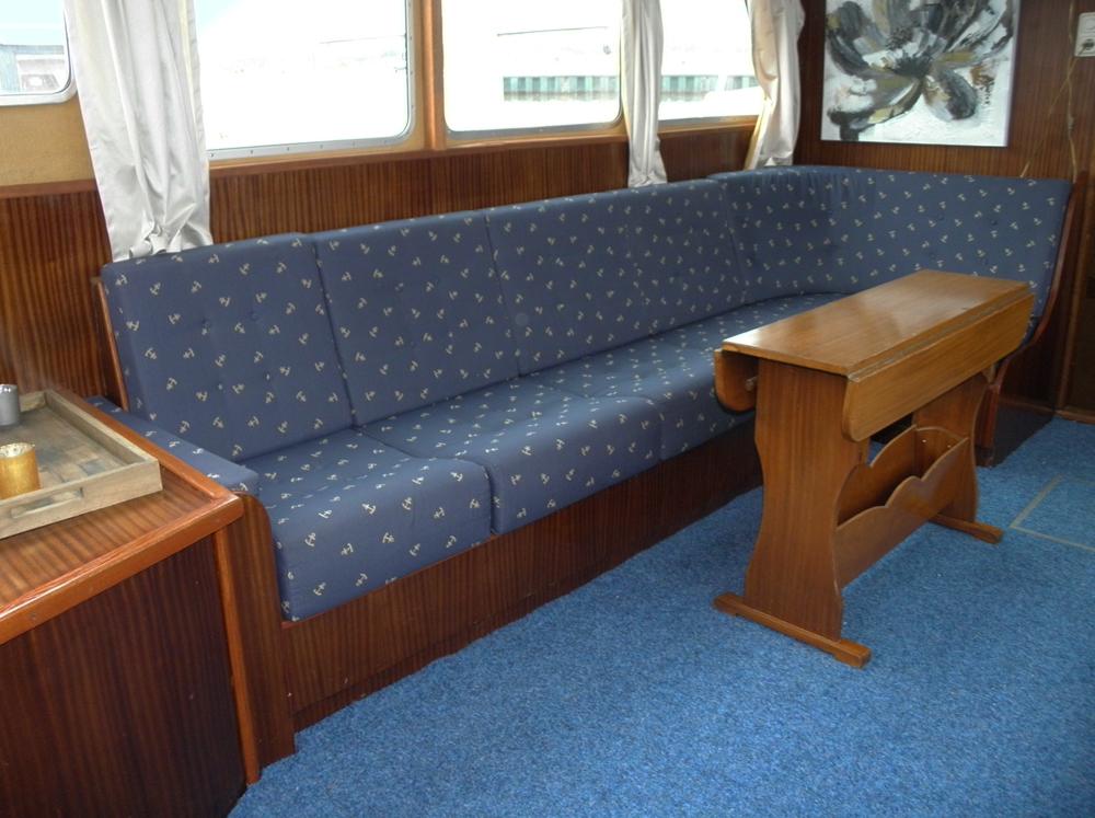 Salon, H&eacute;bergements